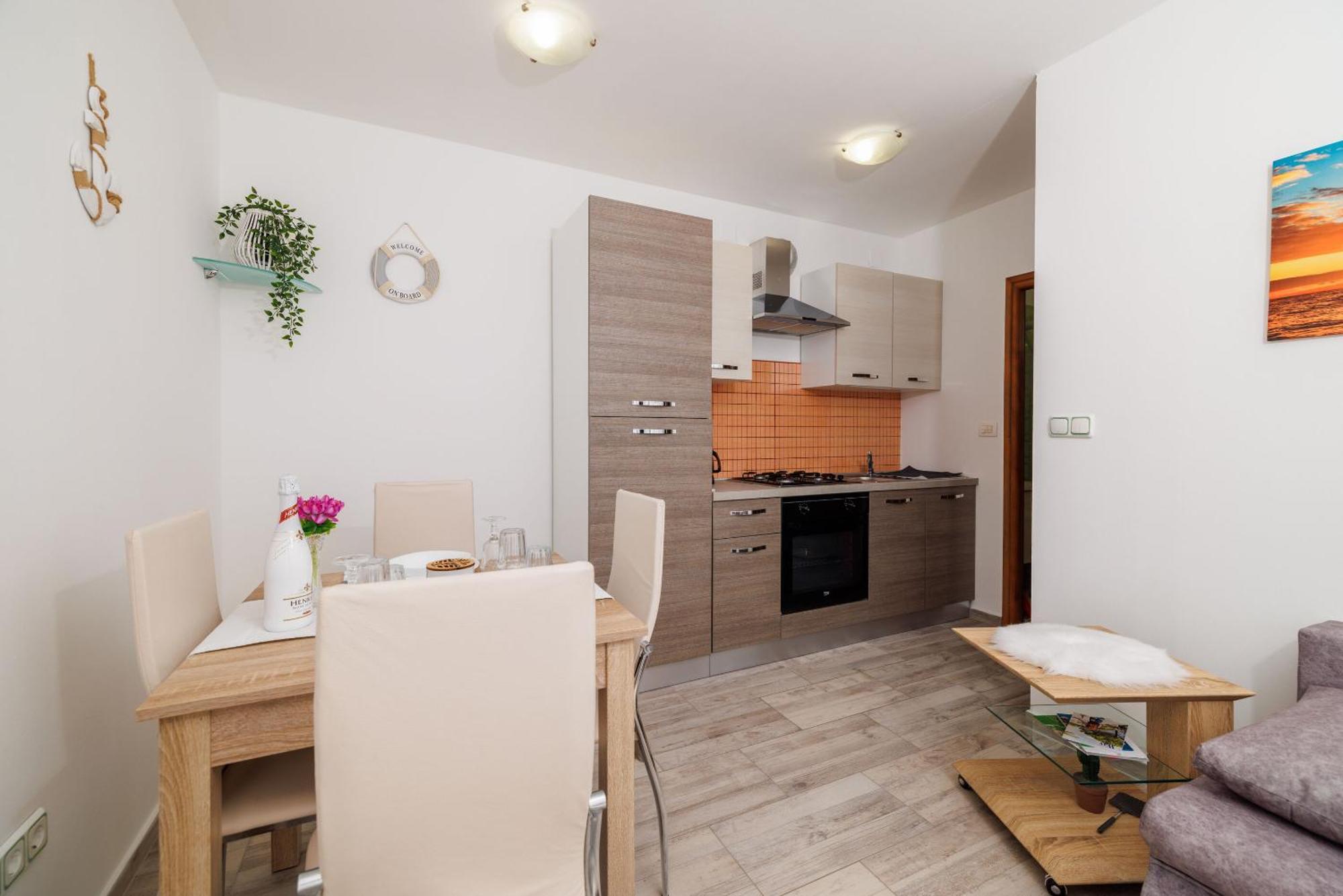 Apartments Luna Crikvenica Dış mekan fotoğraf